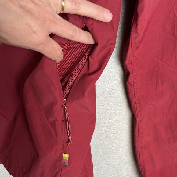 Fjallraven Specialized Riders Wind Jacket Womens Small Pomegranate Red *Tny Flaw - Picture 6 of 16